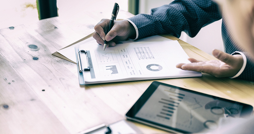 Retain and Attract Customers That Are Considering Online Lending